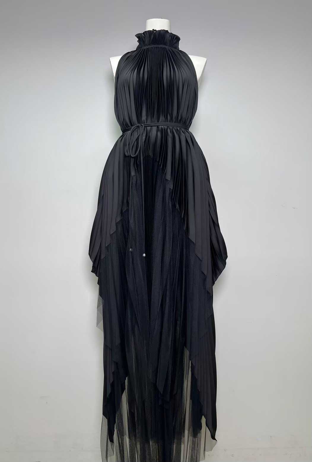 Feather Tulle Set (Top & Skirt) - Black (Pre Order 7-10 day)