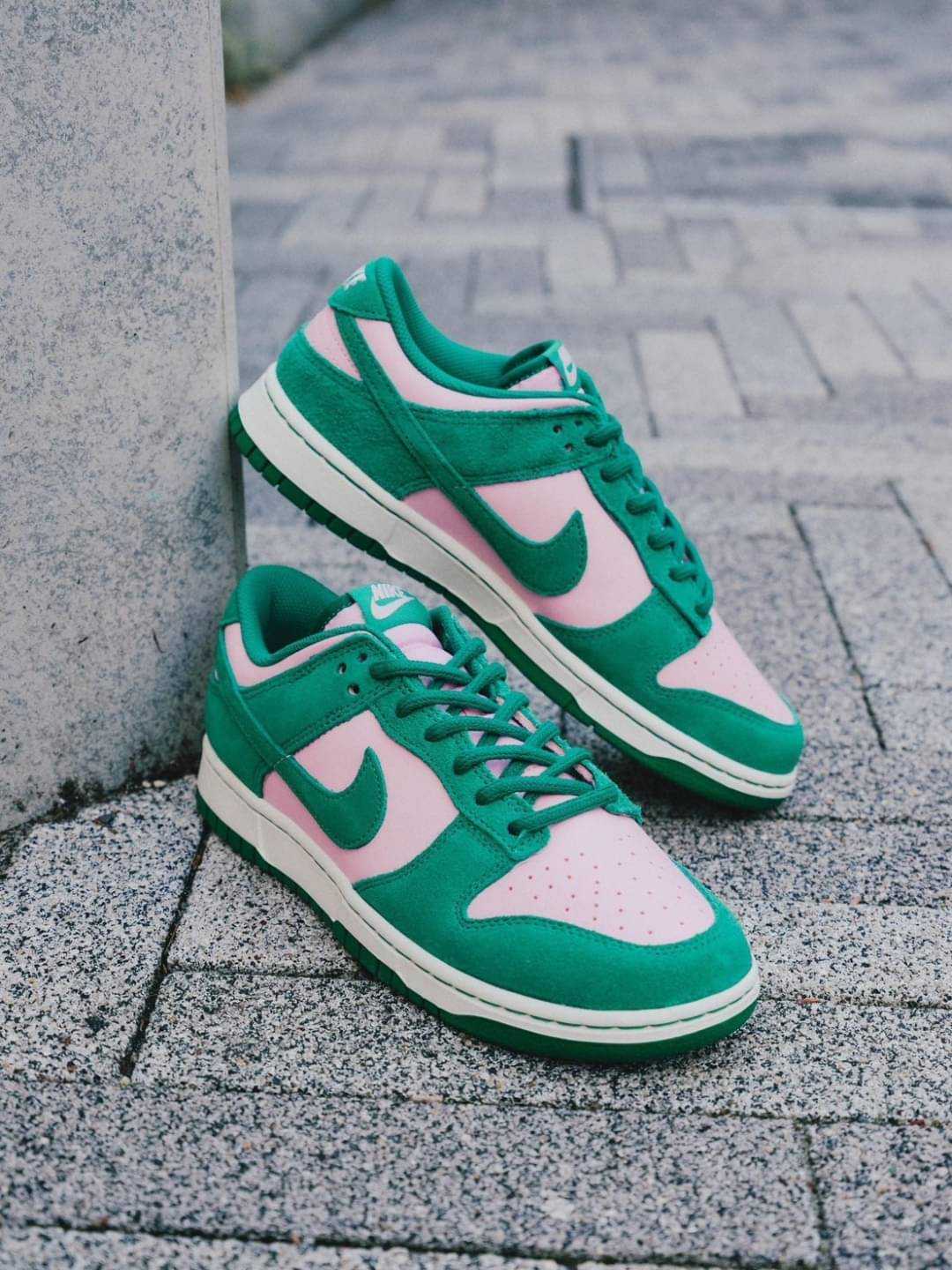 Nike Dunk Low Retro SE Medium Soft Pink Malachite Green   