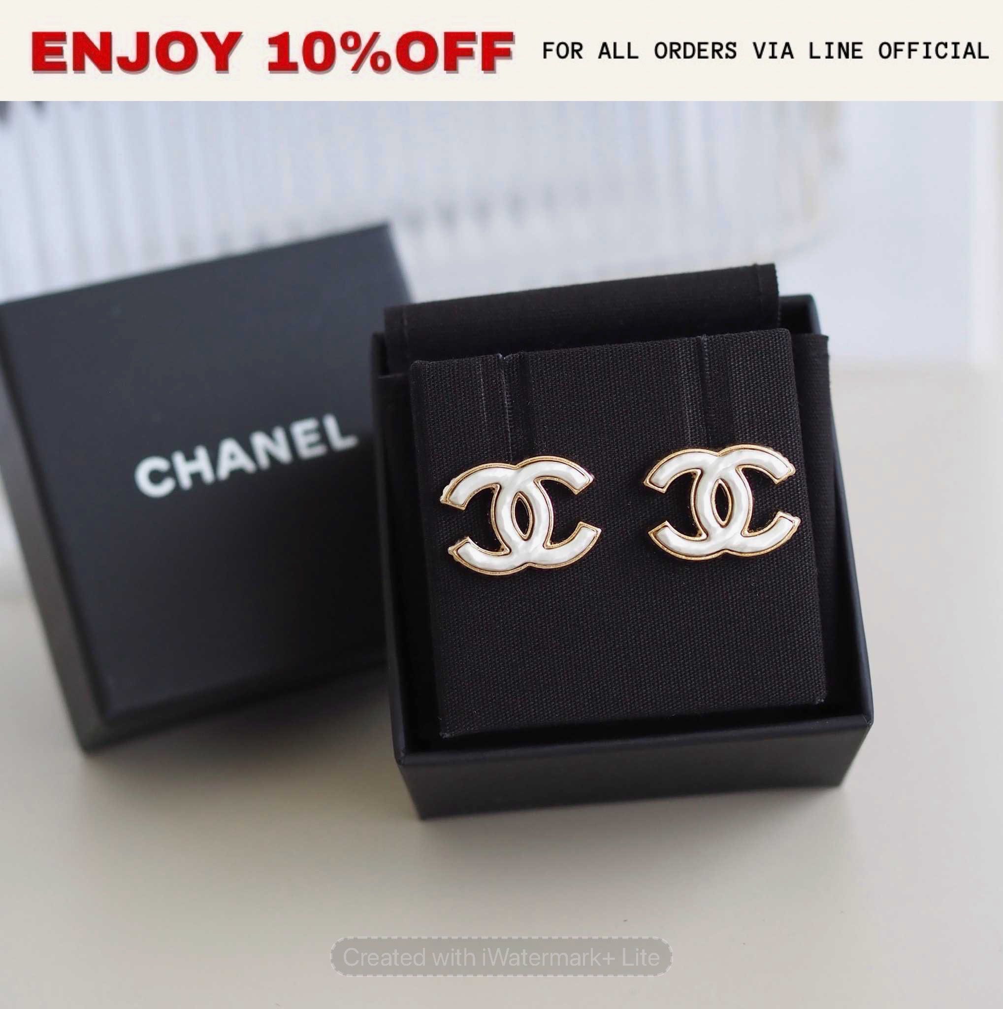 NEW! CHANEL Earrings Pearl & Gold l ACC