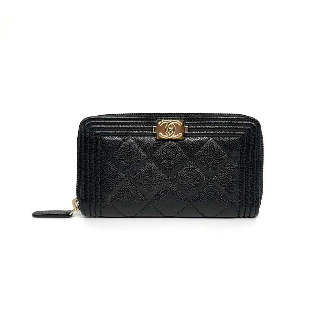 Chanel Boy zipped wallet medium black caviar lghw holo31