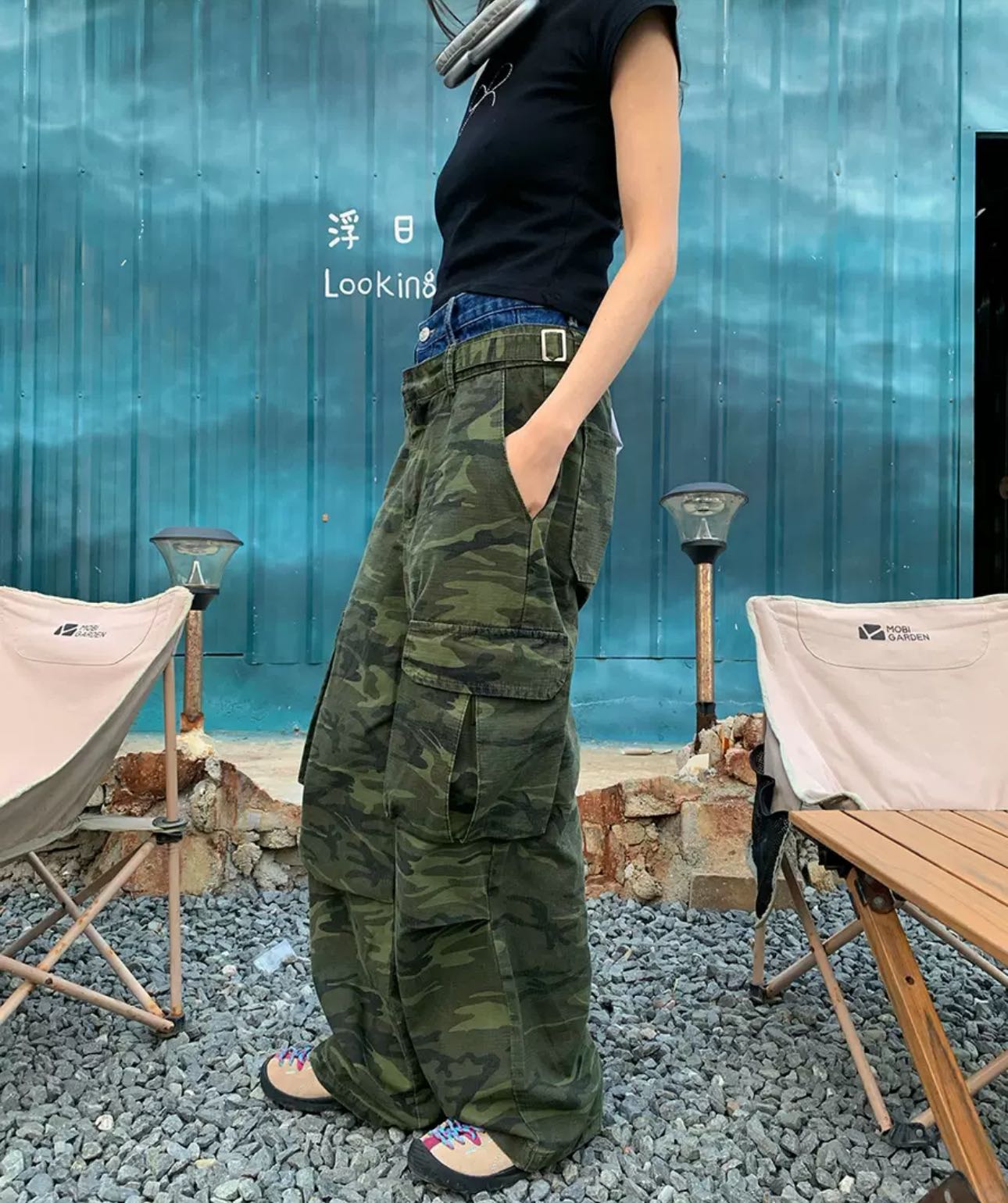 (PRE ORDER) JEANS ON SOILDER JEANS