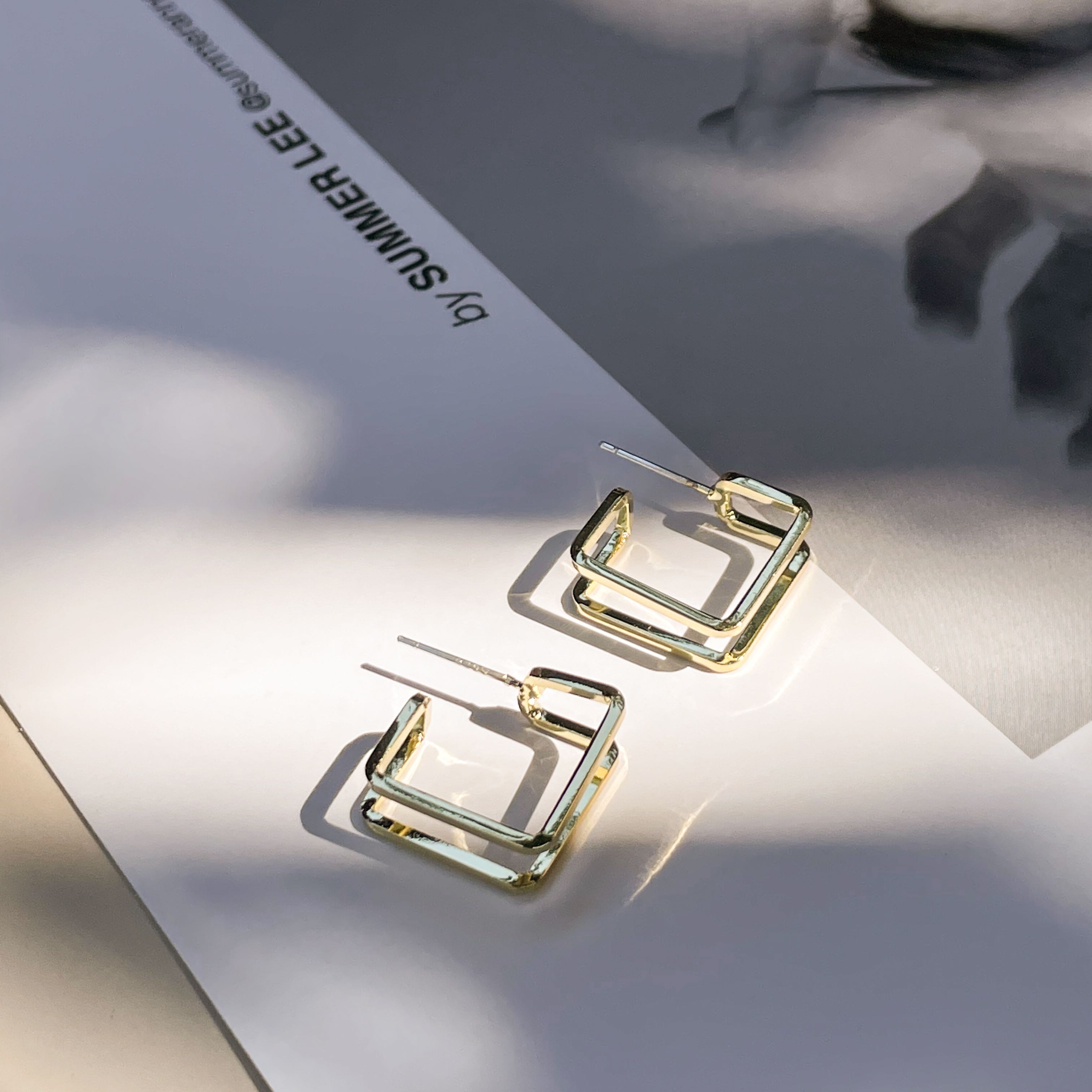 [Earring] Moon Square