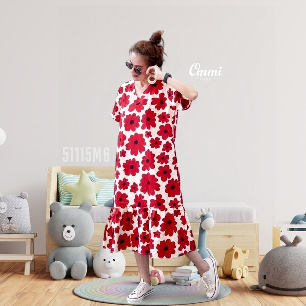 Ommishop 51115M6 ชุดเดรสแฟชั่น คอวี แต่งชายระบาย ลายดอก Mari มารีเมกโกะ Cotton Japan 100% (Bonus)...