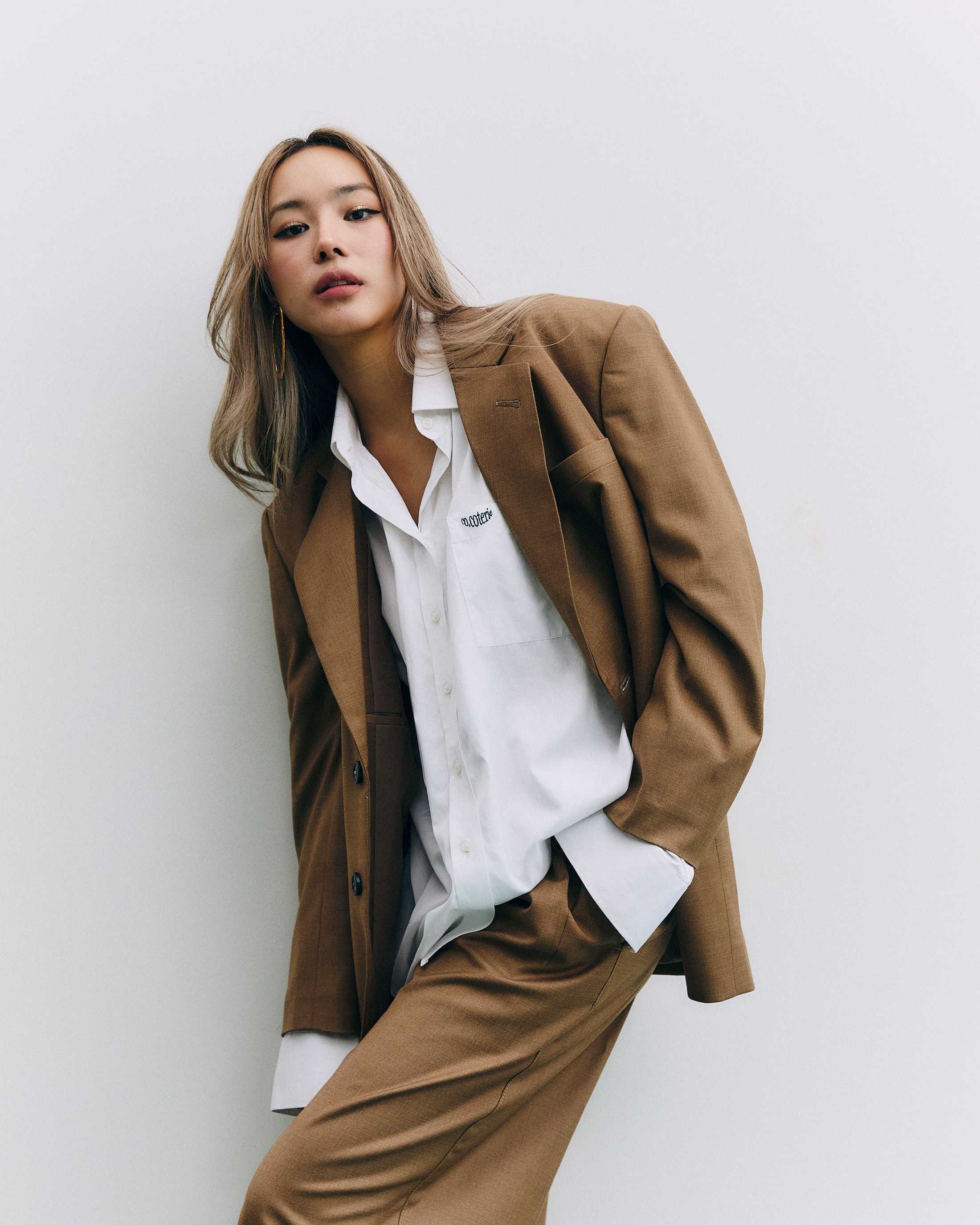 Tailored Blazer (รุ่นเก่า ไม่มีป้ายโลโก้ที่ปลายแขน)