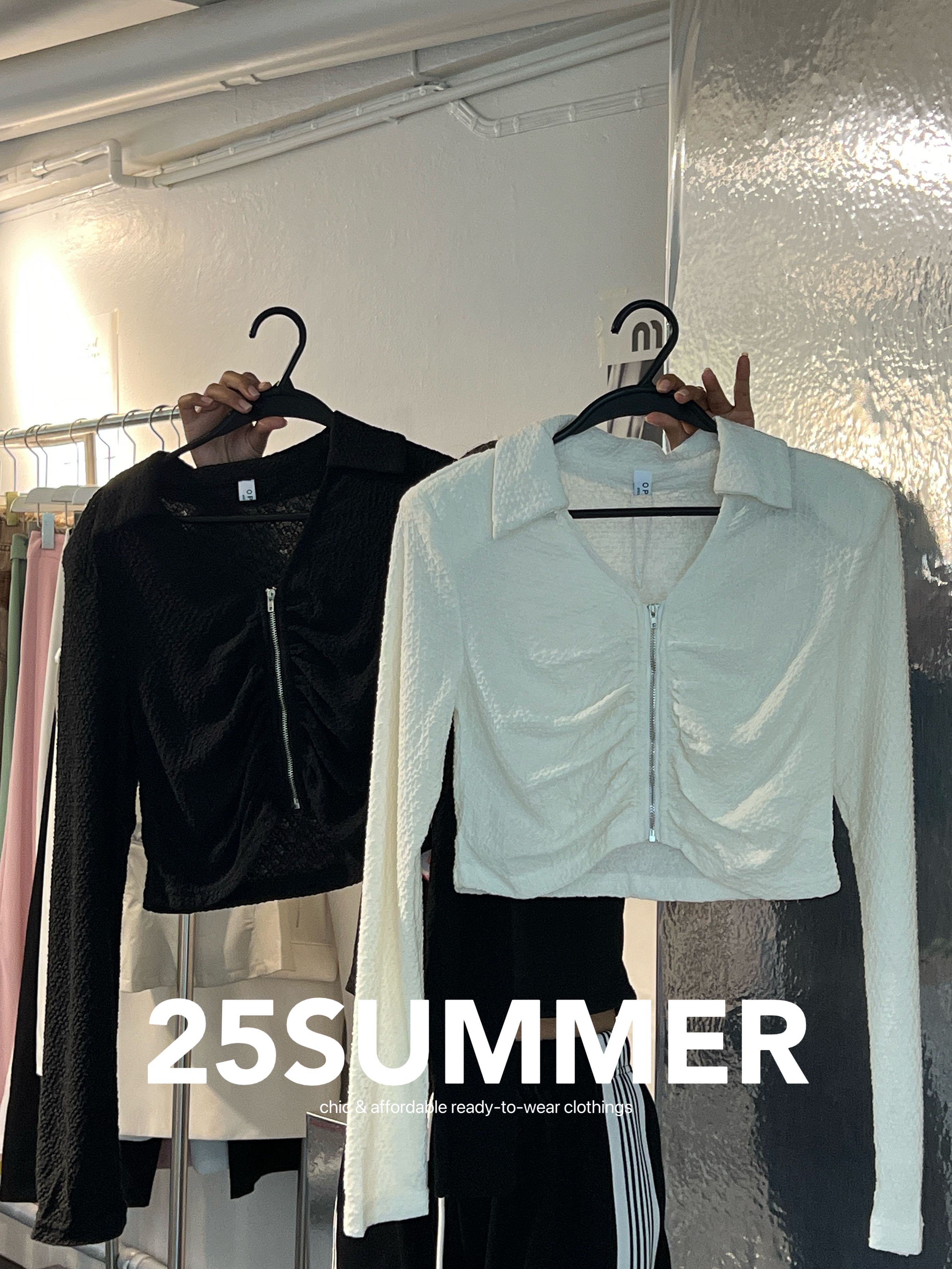 B29 - เสื้อครอปแขนยาว ซิปด้านหน้า