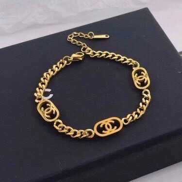 สร้อยข้อมือ Chanel