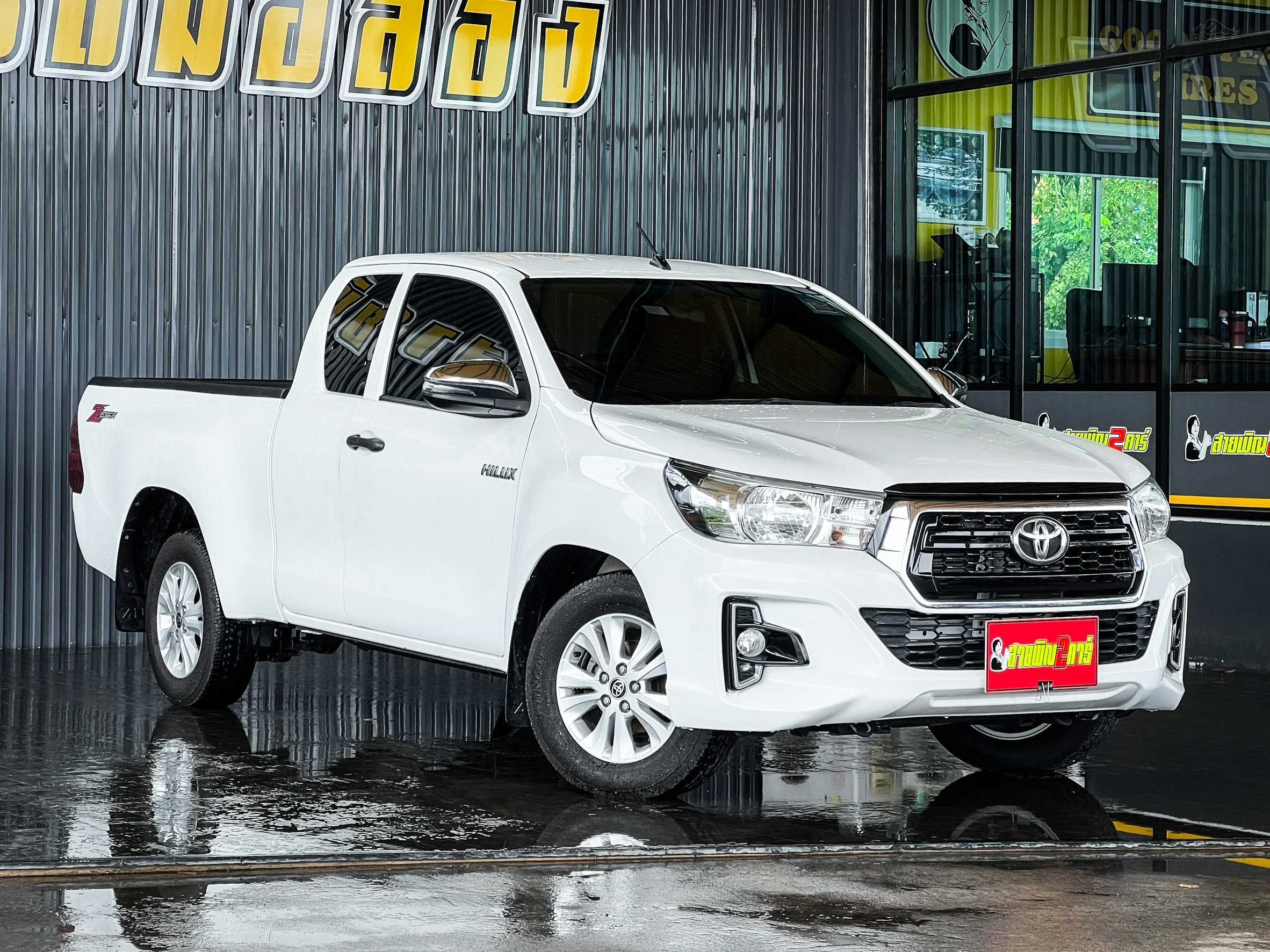 TOYOTA  REVO  CAB  J  PLUS