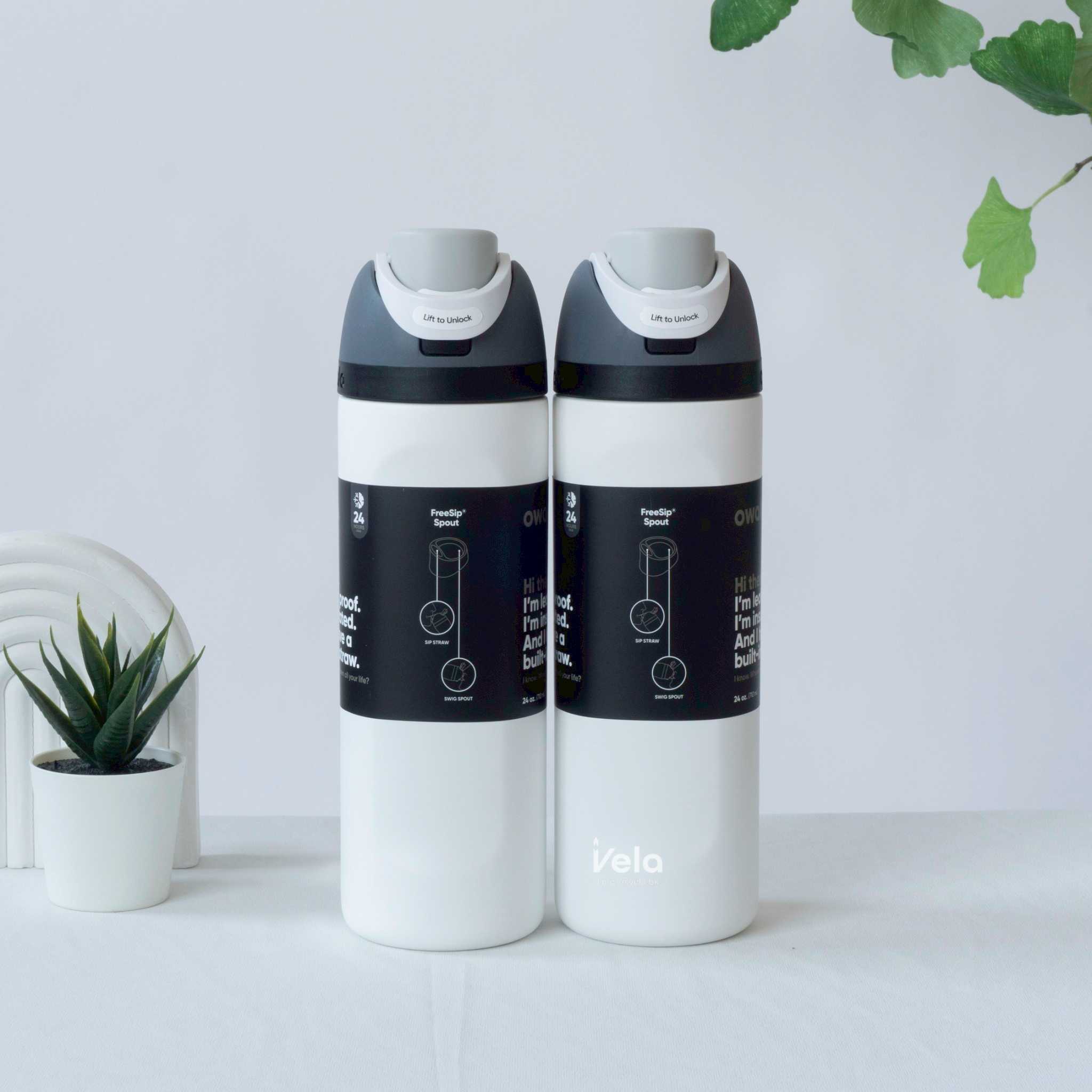 Owala FreeSip 24 oz (Sleek)