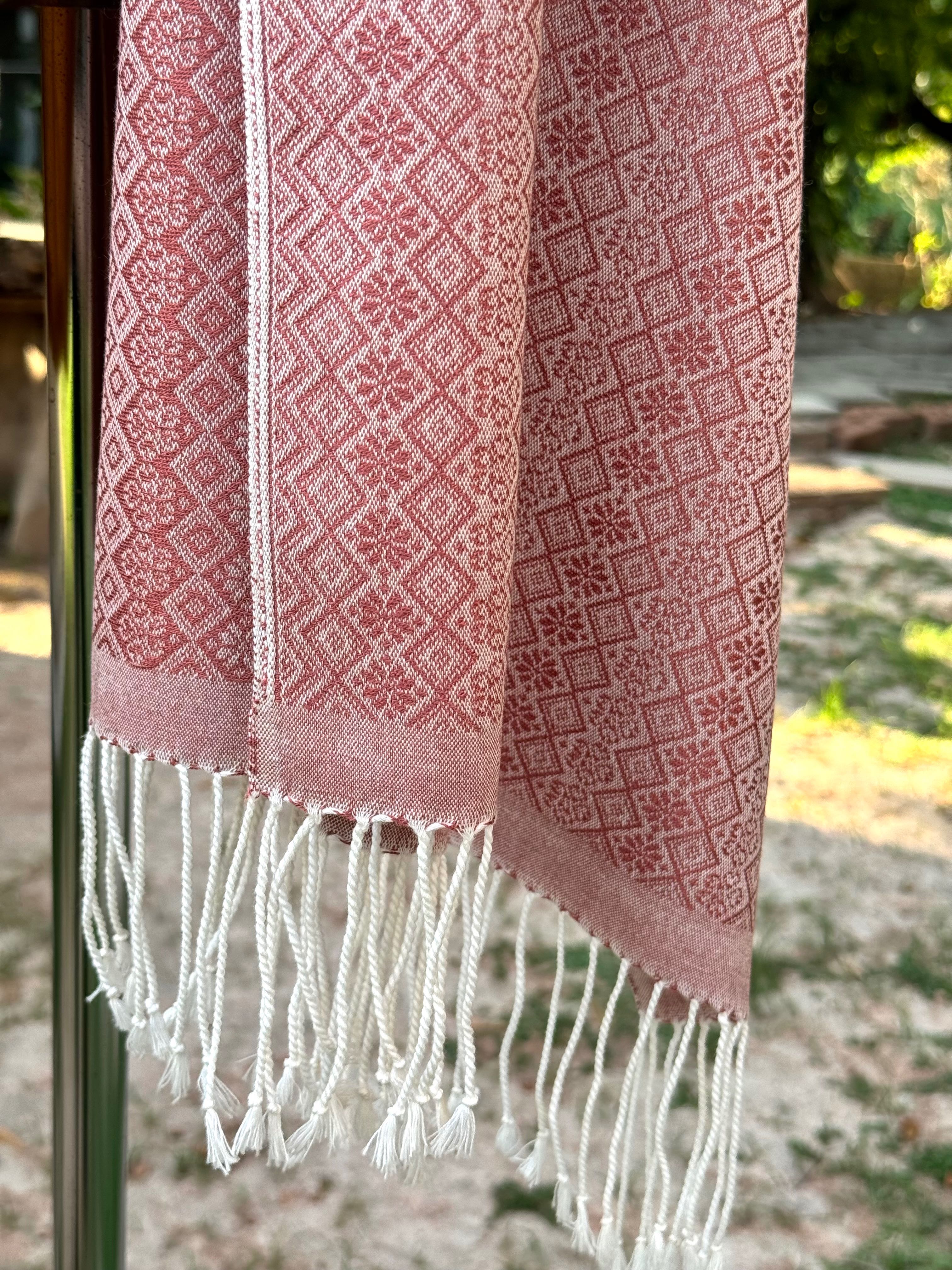 ผ้าคลุมไหล่ Shawl