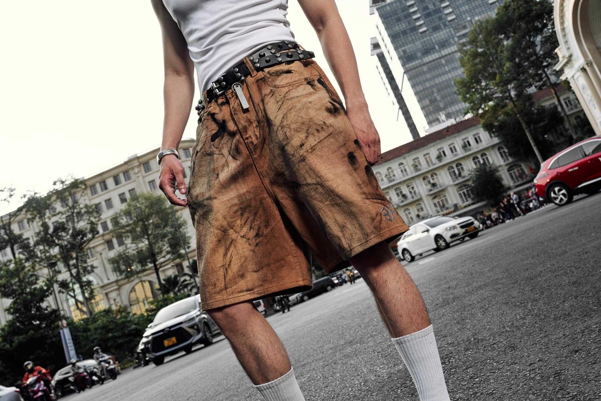 Emerge  Jeans Mud Washed Destroy Short
