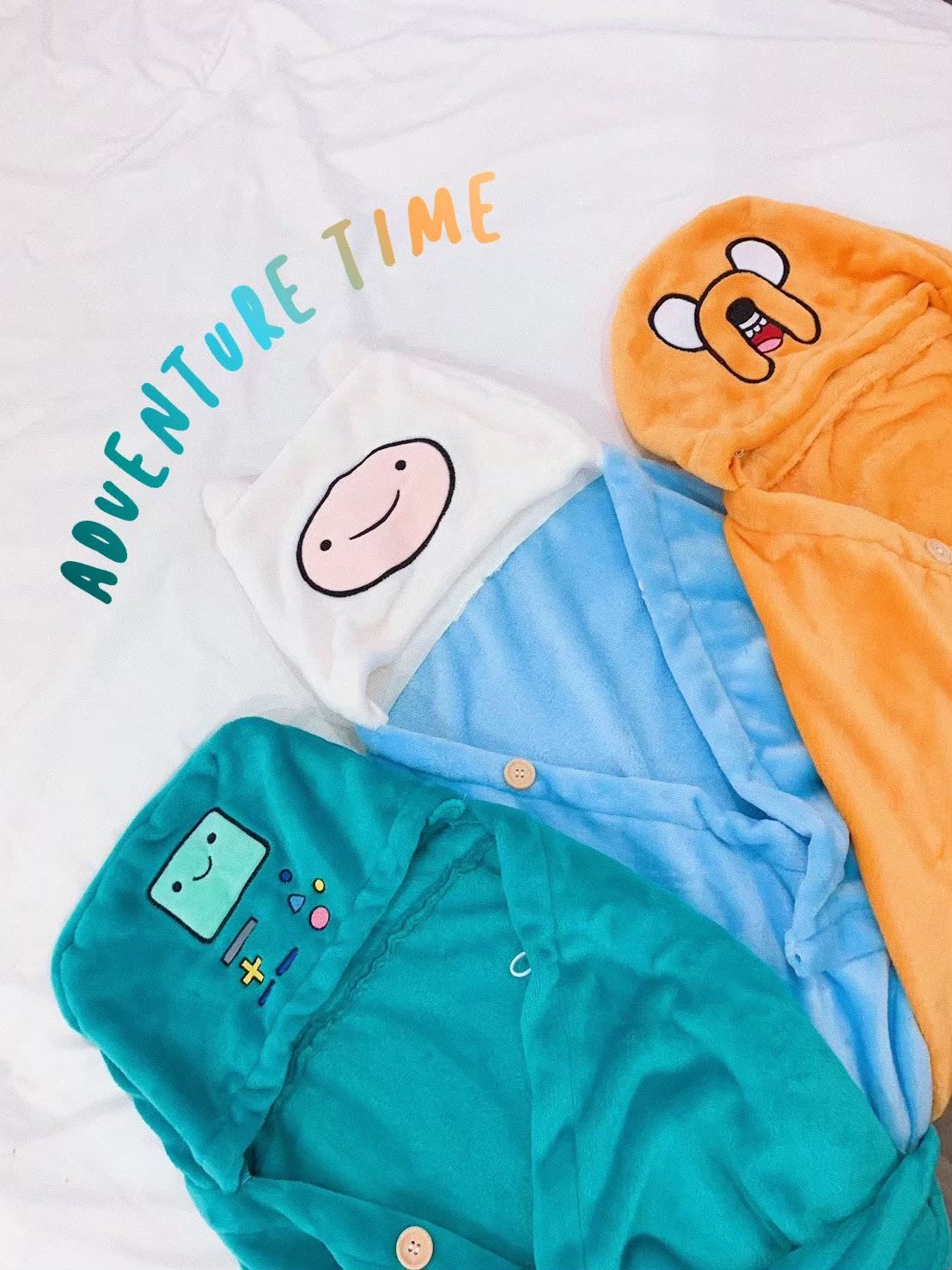ผ้าคลุมมีฮู้ด Adventure Time