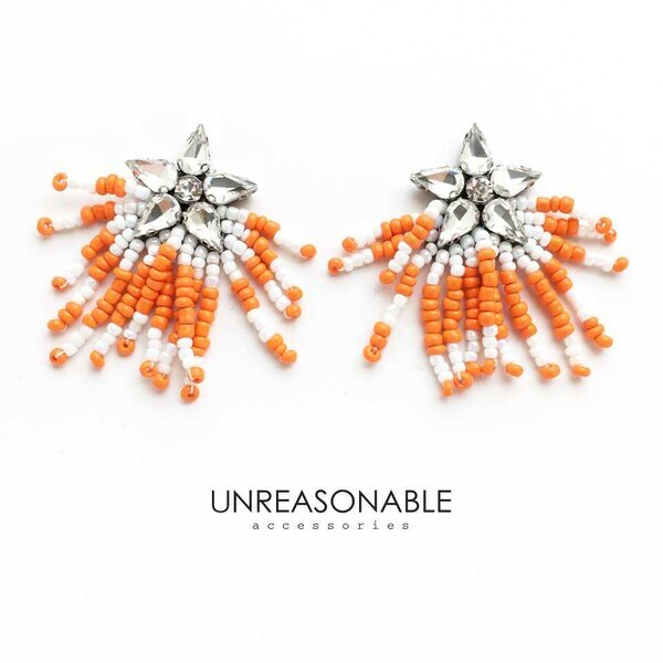 ต่างหูคริสตัลทรงดาว สีขาว น้ำหนักเบา UA0547-02 Unreasonable Accessories