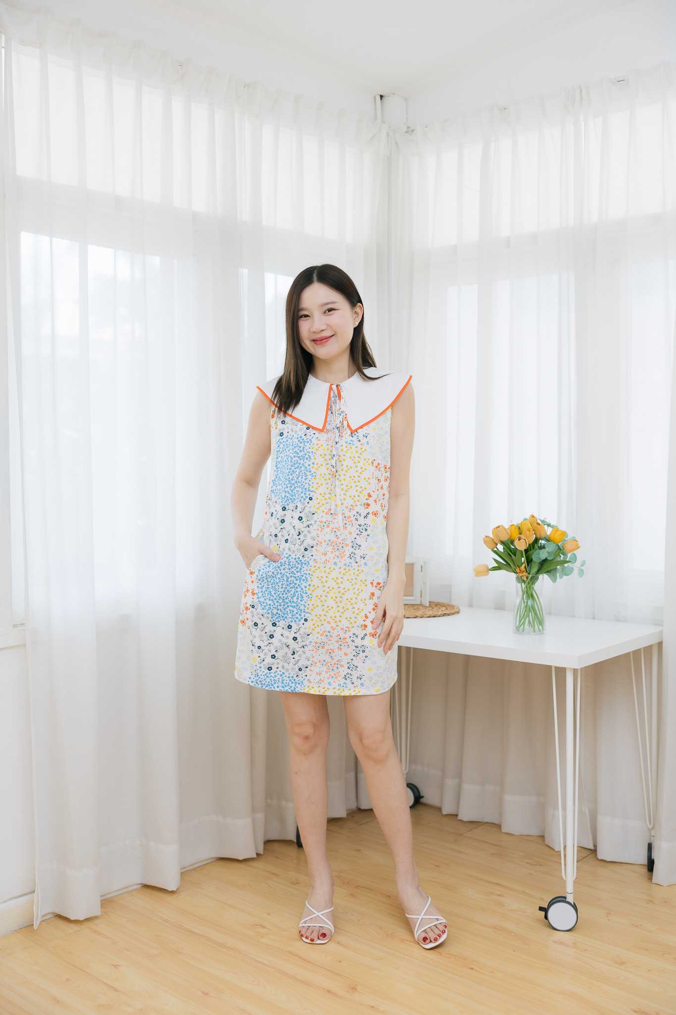 ชุดให้นม Pastel wing collar dress