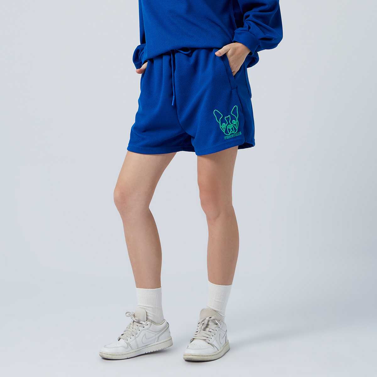 กางเกงขาสั้นผ้าสเวตลายเฟรนช์ชี่ | Frenchie Embroidery Sweat Shorts | 06145