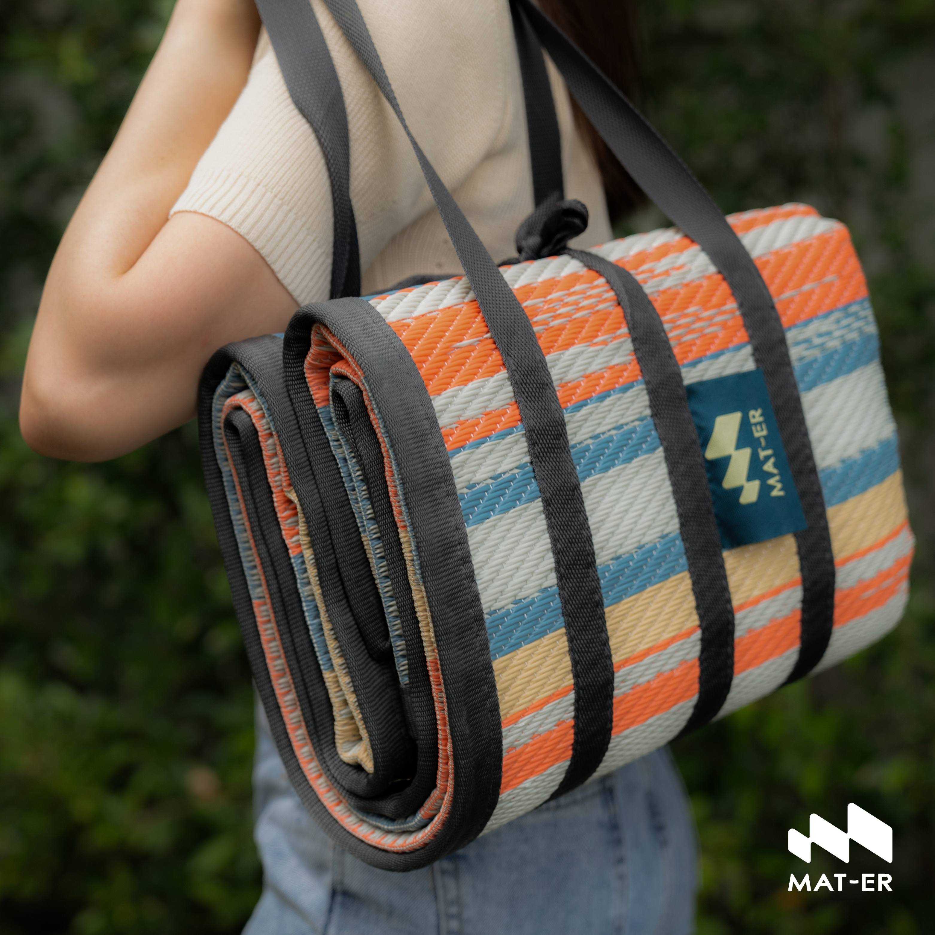 Mat-er เสื่อพับพกพา Foldable Mat - Waa-yu สี Colorful : M