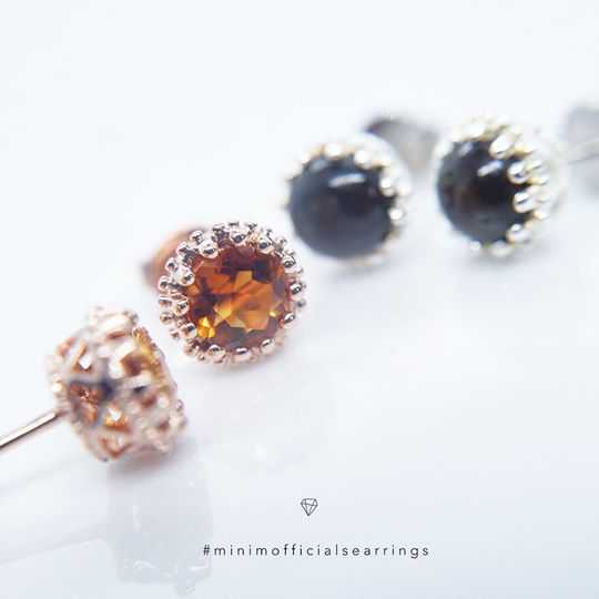 ต่างหูพลอย #minimearrings รหัส E057