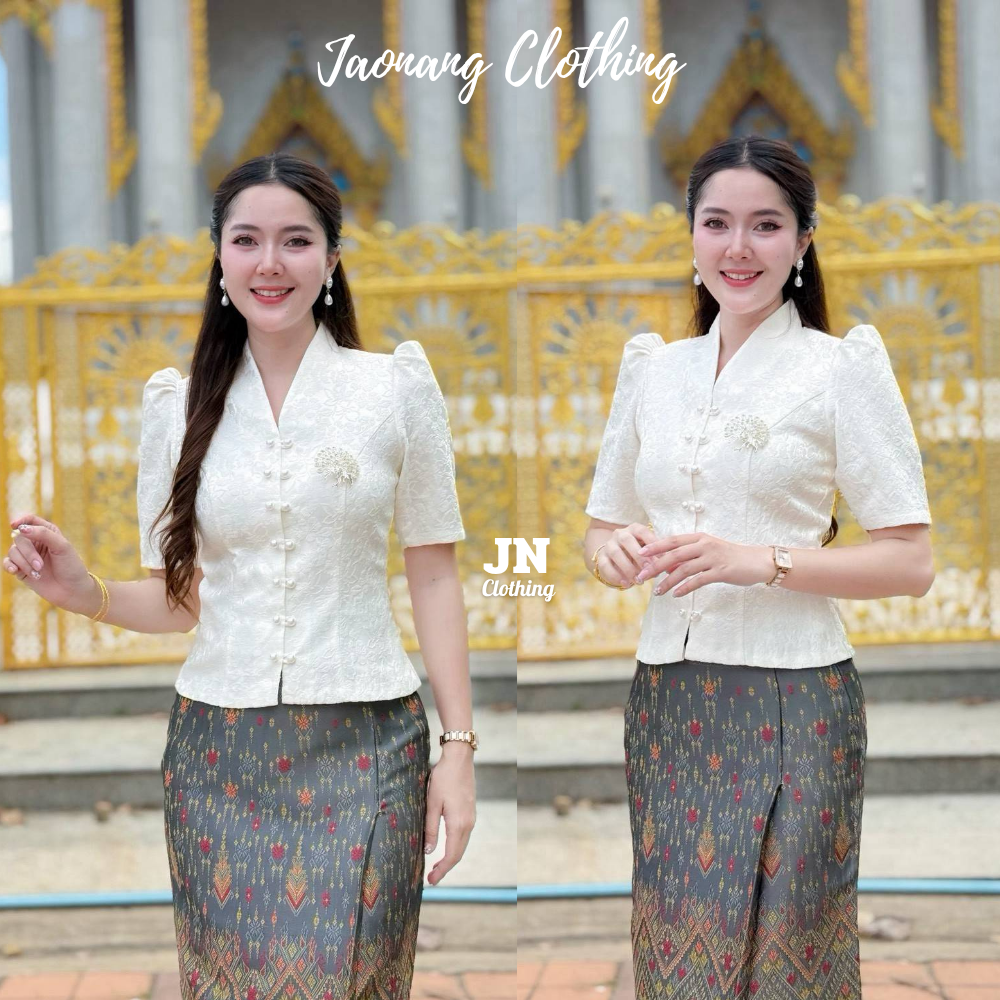 เสื้อไทยประยุกต์ เสื้อผ้าฝ้าย ลายดอกนูน คอปีน แขนสั้น ดีเทลกระดุมมุกคู่ เสื้อไปวัด เสื้อออกงาน