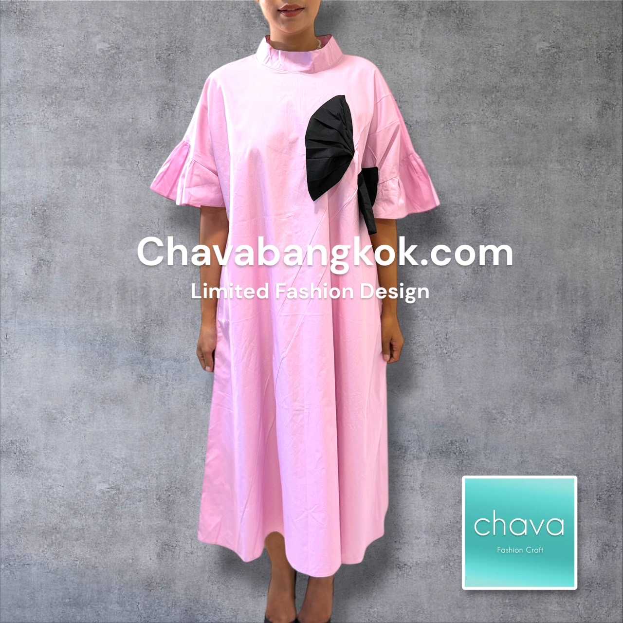 NEW!! MAXI Dress / ชุดเดรสยาว (สีชมพู) ตัดต่อโบว์สีดำที่อก แขนระบาย กระดุมหลัง มีกระเป๋า 2 ข้าง