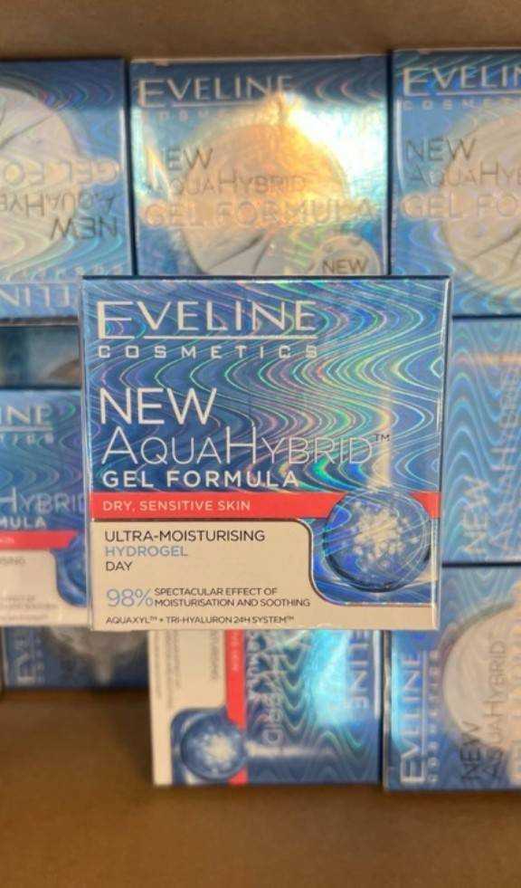 ครีมบำรุง Eveline Cosmetics New Aqua Hybrid Gel Formula  50ml.