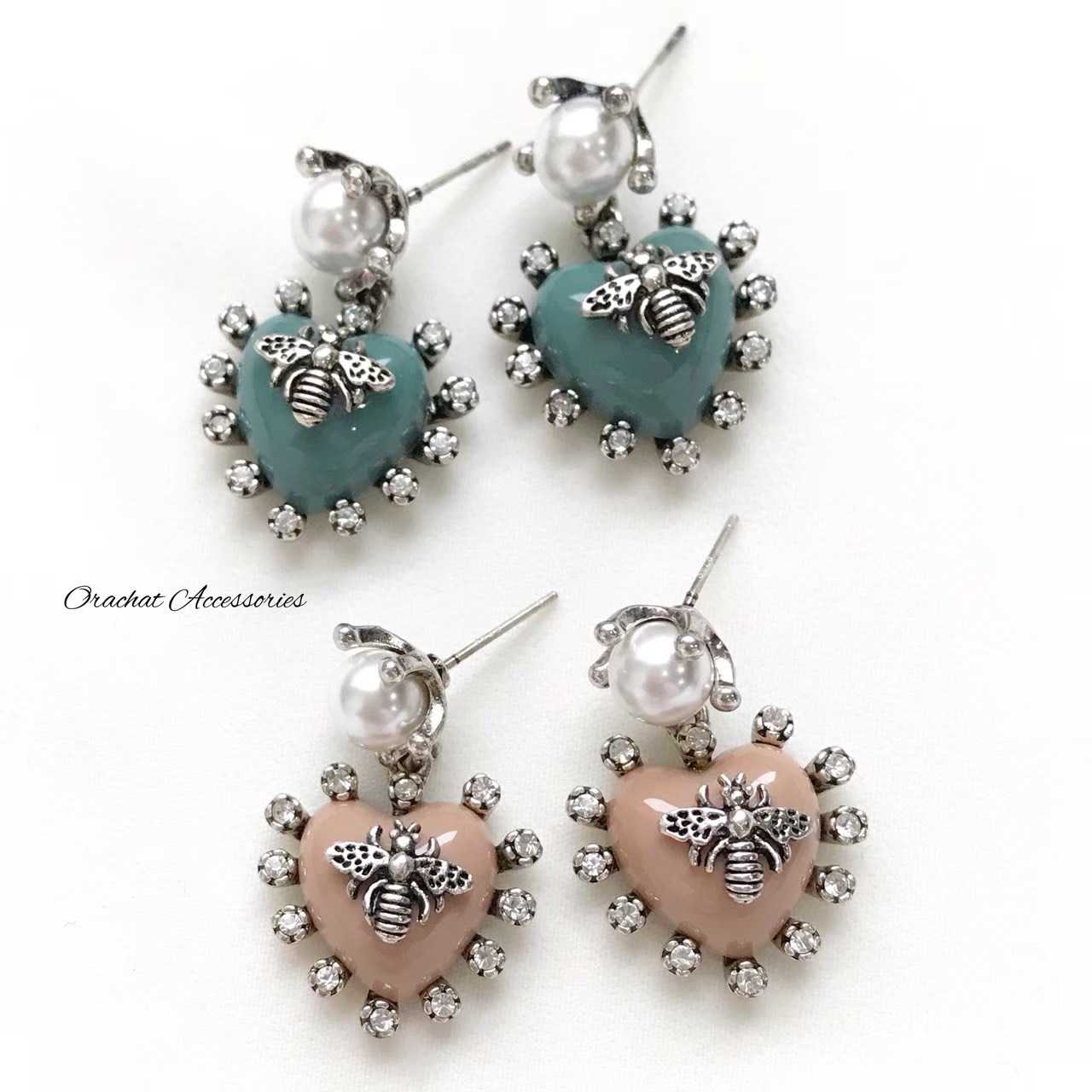 💢Clearance💢 Pearly heart bee SL earrings. (ต่างหูทรงห้อยสั้น ก้านเงินแท้ 92.5)