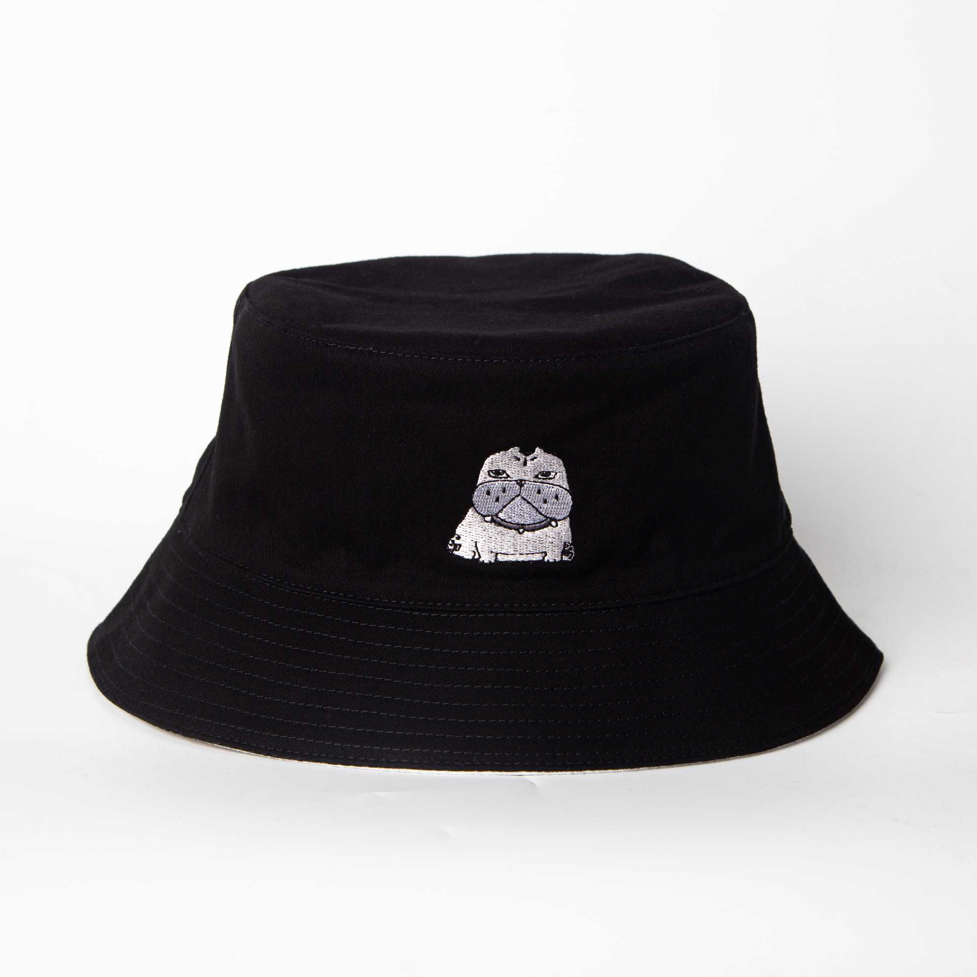 GiGi Reversible Bucket Hat - หมาจ๋า หมวกบักเก็ต ปักลาย จีจี้ ใส่ได้ 2 ด้าน