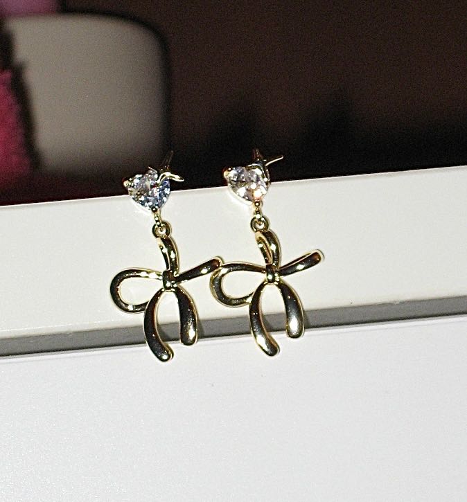 Twinkle Ribbon Earrings🎀✨🩷