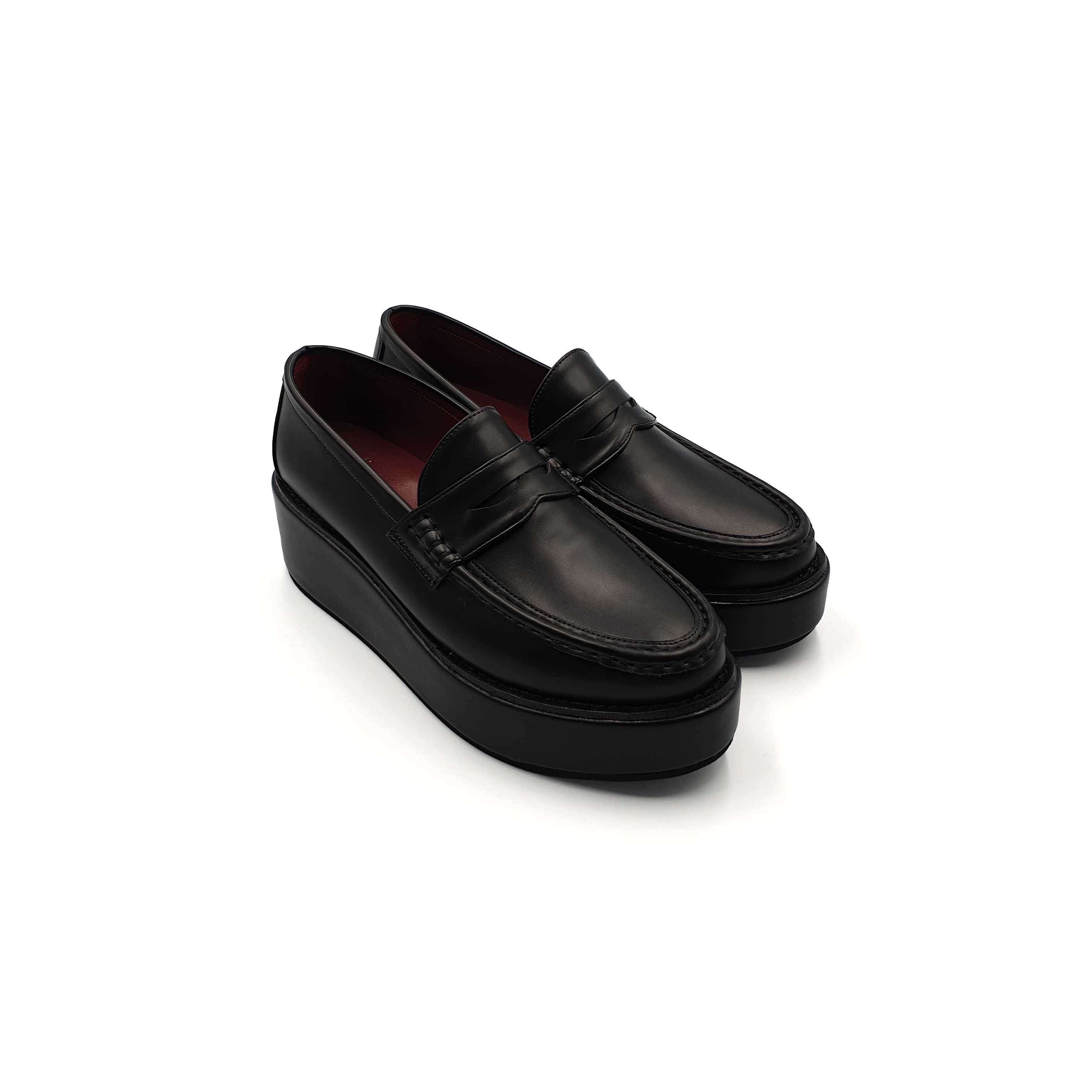 ABIGAIL PLATFORM LOAFERS IN BLACK