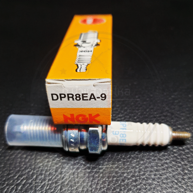 หัวเทียน DPR8EA-9