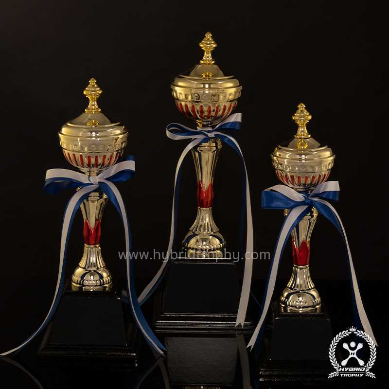 Hybird Trophy ถ้วยรางวัลโลหะอิตาลี HYB-214 สี Red