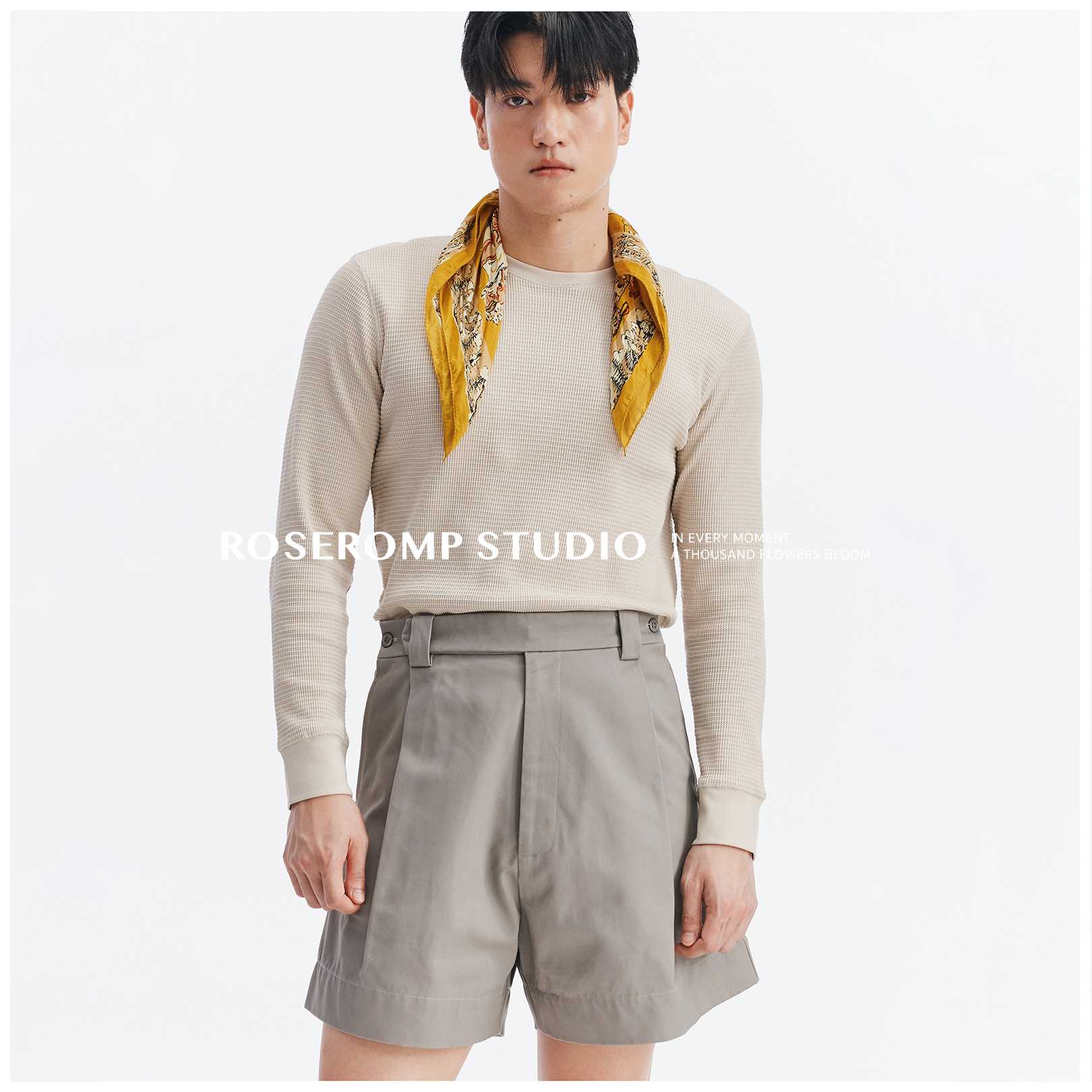 MY SUNSHINE SHORTS (LIGHT GRAY)