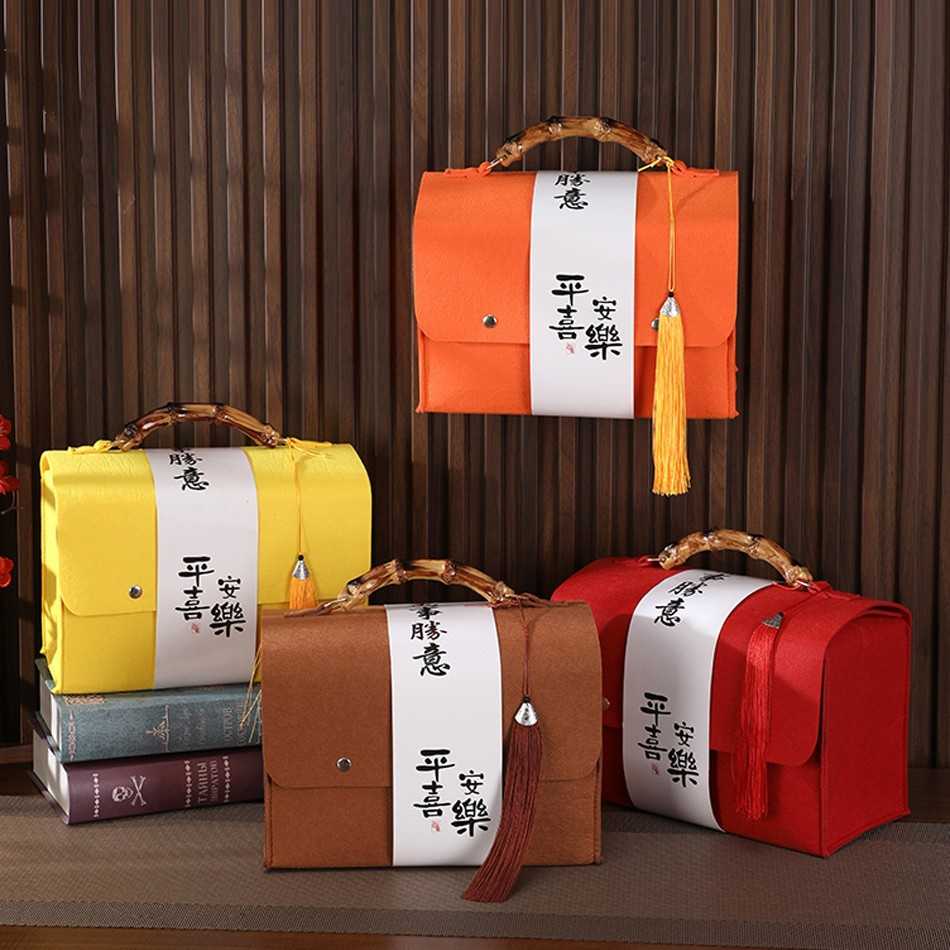 P161MC057 กล่องของขวัญขนมไหว้พระจันทร์ กระเป๋าถือหูหิ้วเป็นไม้  เป็นของขวัญพรีเมี่ยม หนัง PU 1 ใบ