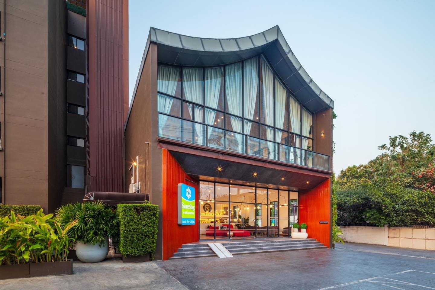 Sure Stay by Best Western Iconic Ari - Jatujak Bangkok กรุงเทพ ห้อง Deluxe พร้อมอาหารเช้า 2 ท่าน