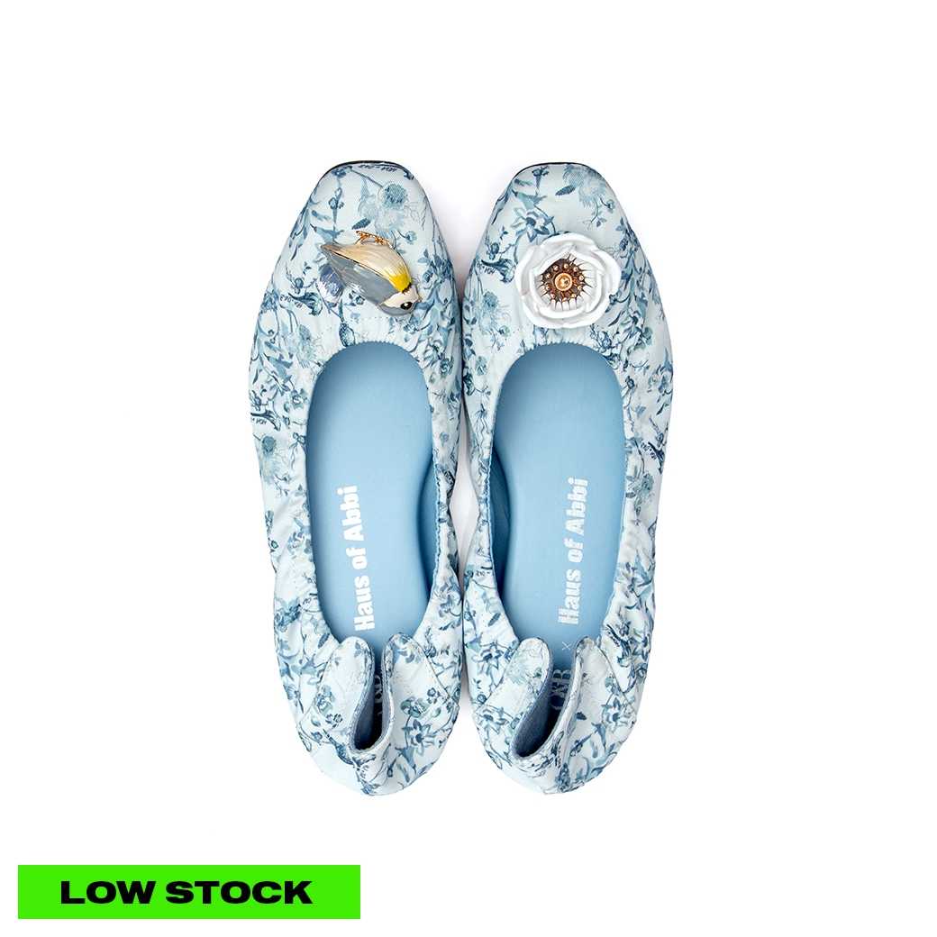 AUDREY GENESIS IN LILITH GARDEN