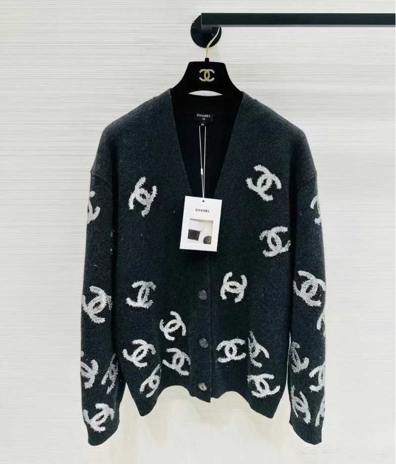 ( SALE ) CHANEL CARDIGAN CC GLITTER CC Monogram Cardigan