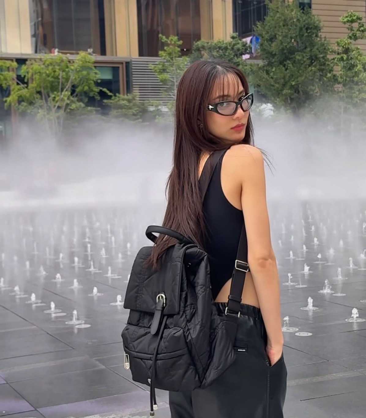 Carlyn Breeze Backpack  เป้ใบใหญ่ สีดำ