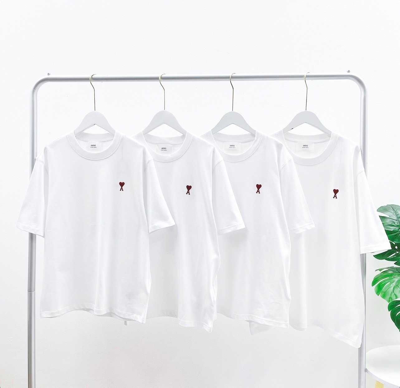 Ami Paris T-Shite (White)