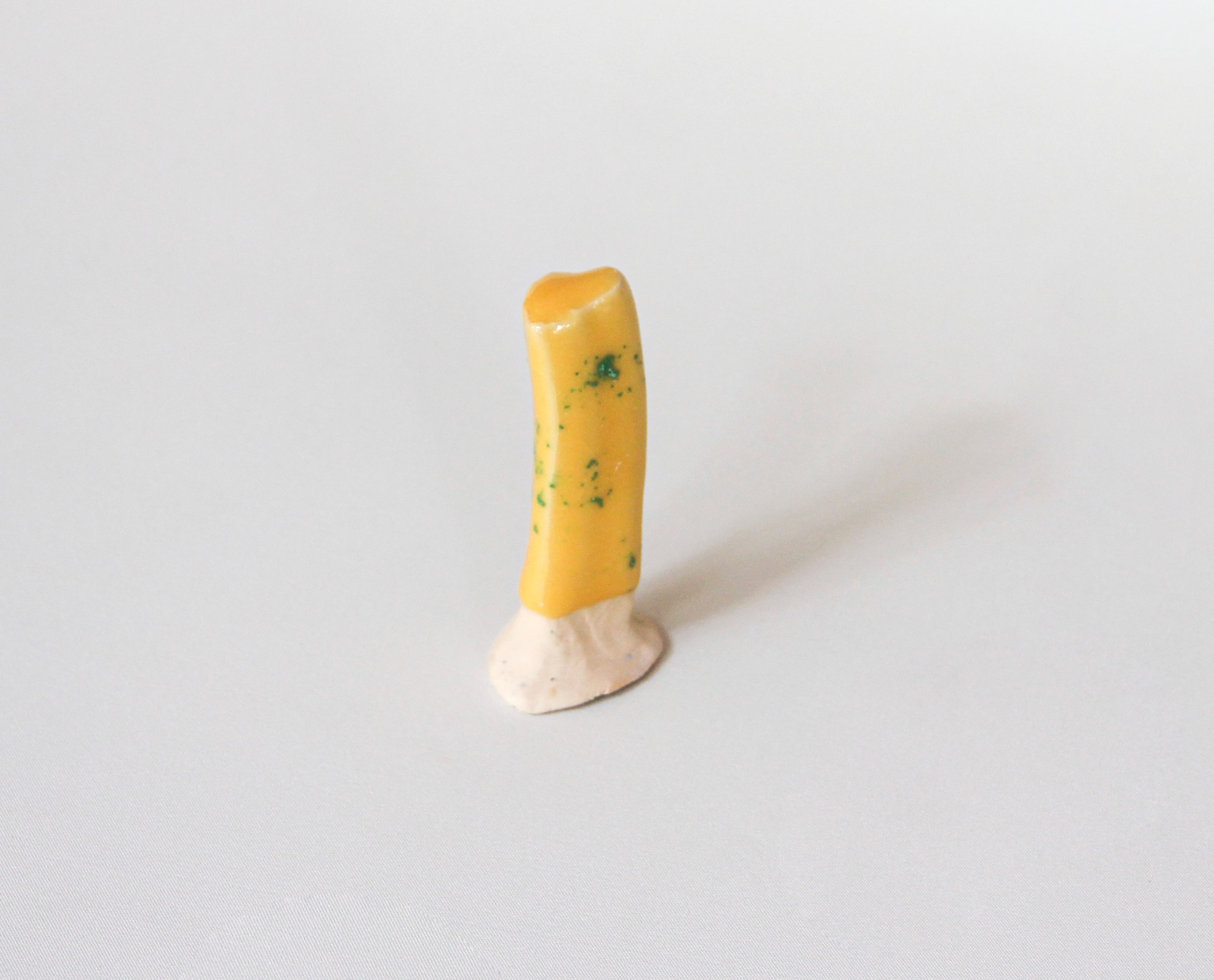 Yellow Grasshopper Green Spinkles Glazed Test