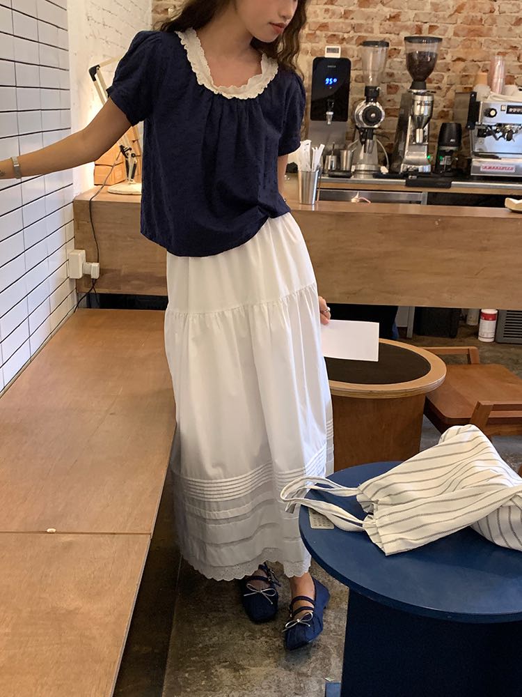 white skirt 🤍