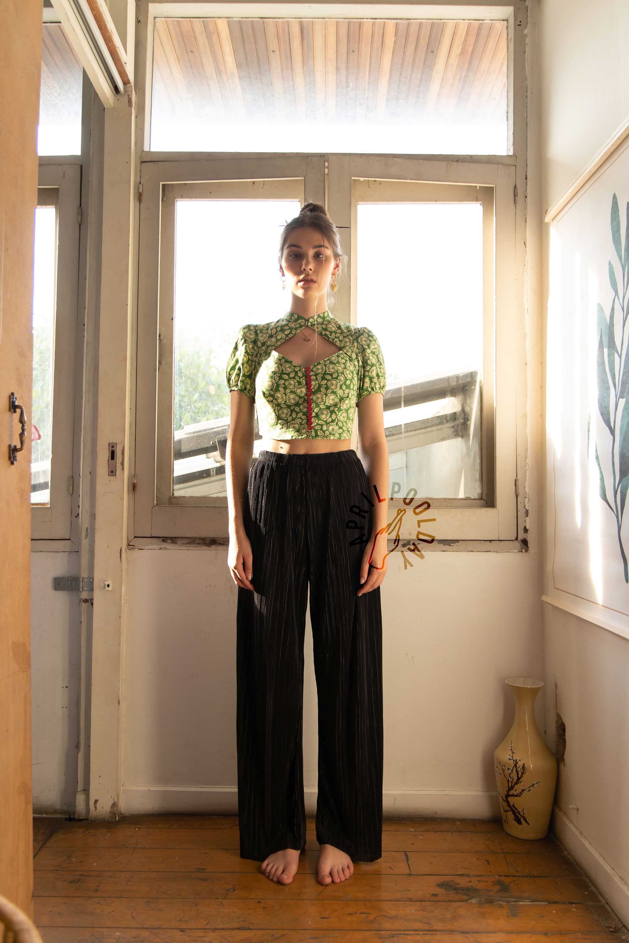 STRAIGHT PANTS