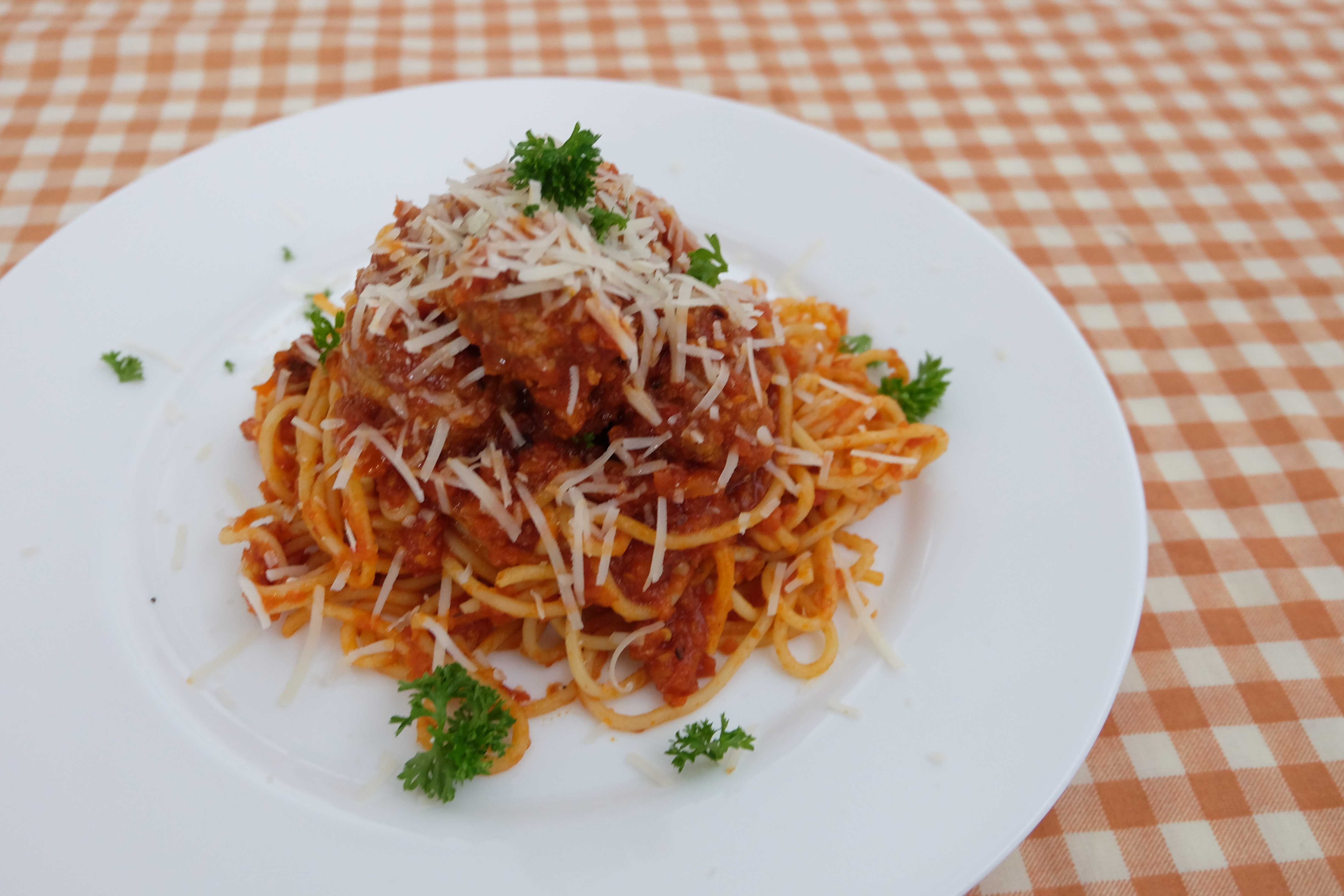 Spaghetti Pork Ball สปาเก็ตตี้พอร์คบอล