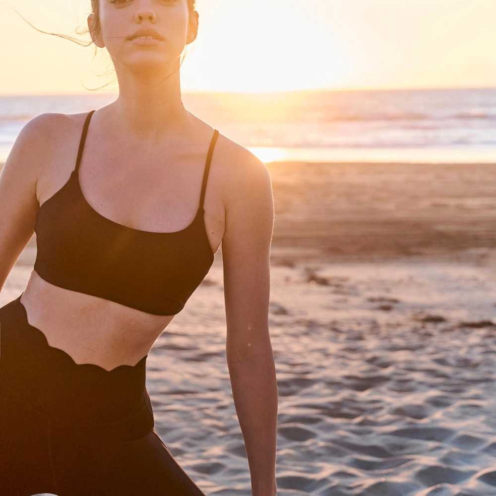 WISKII Stay Put Straps Bra - Black