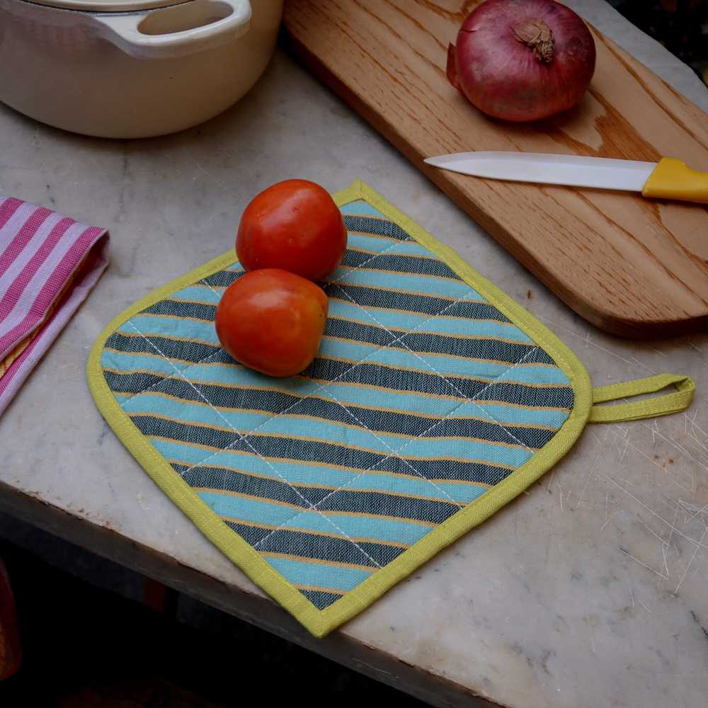 SQUARE POT HOLDER