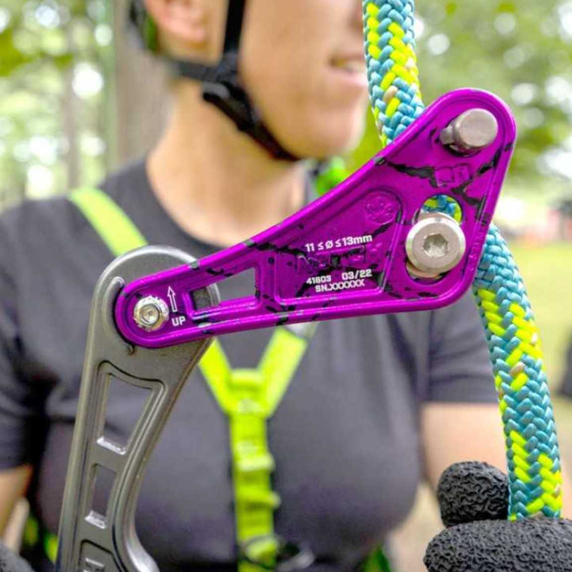 โฟลว  โรปเรนซ์ปรับได้  Rope Wrench Notch Flow Adjustable สีม่วง/เทา