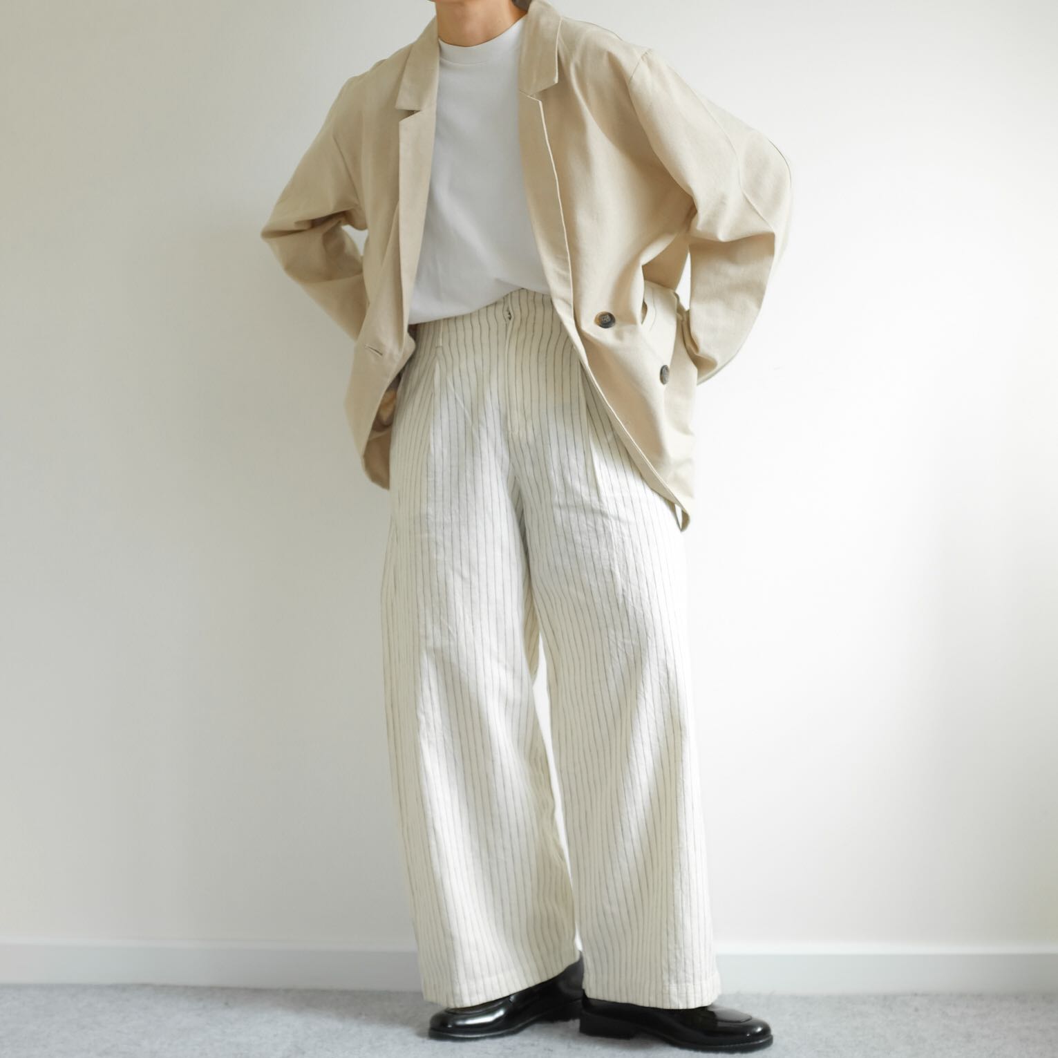 UNIQLO  Relaxed Cropped Star Wide Legs Pants 