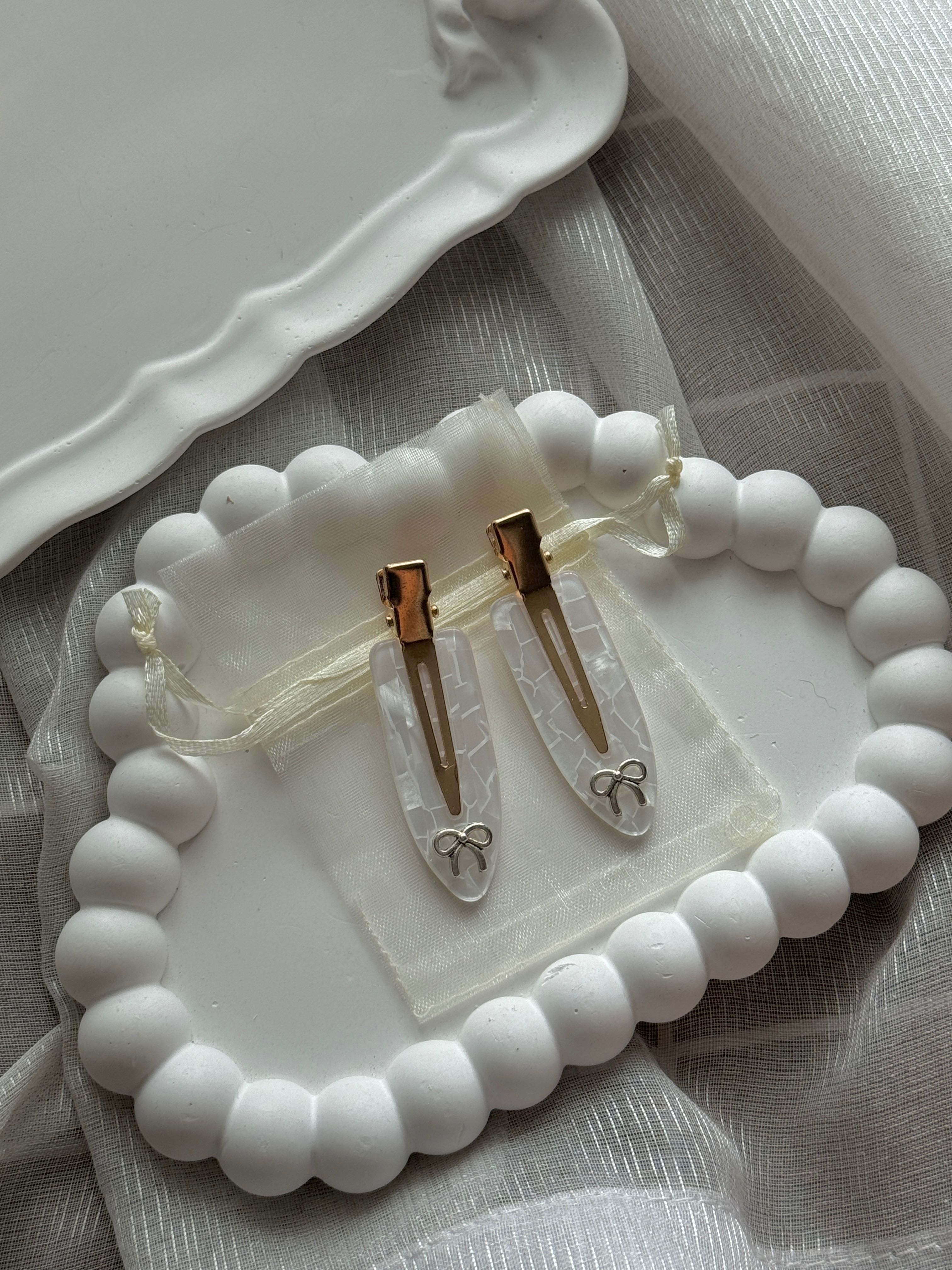 Hair clip #09