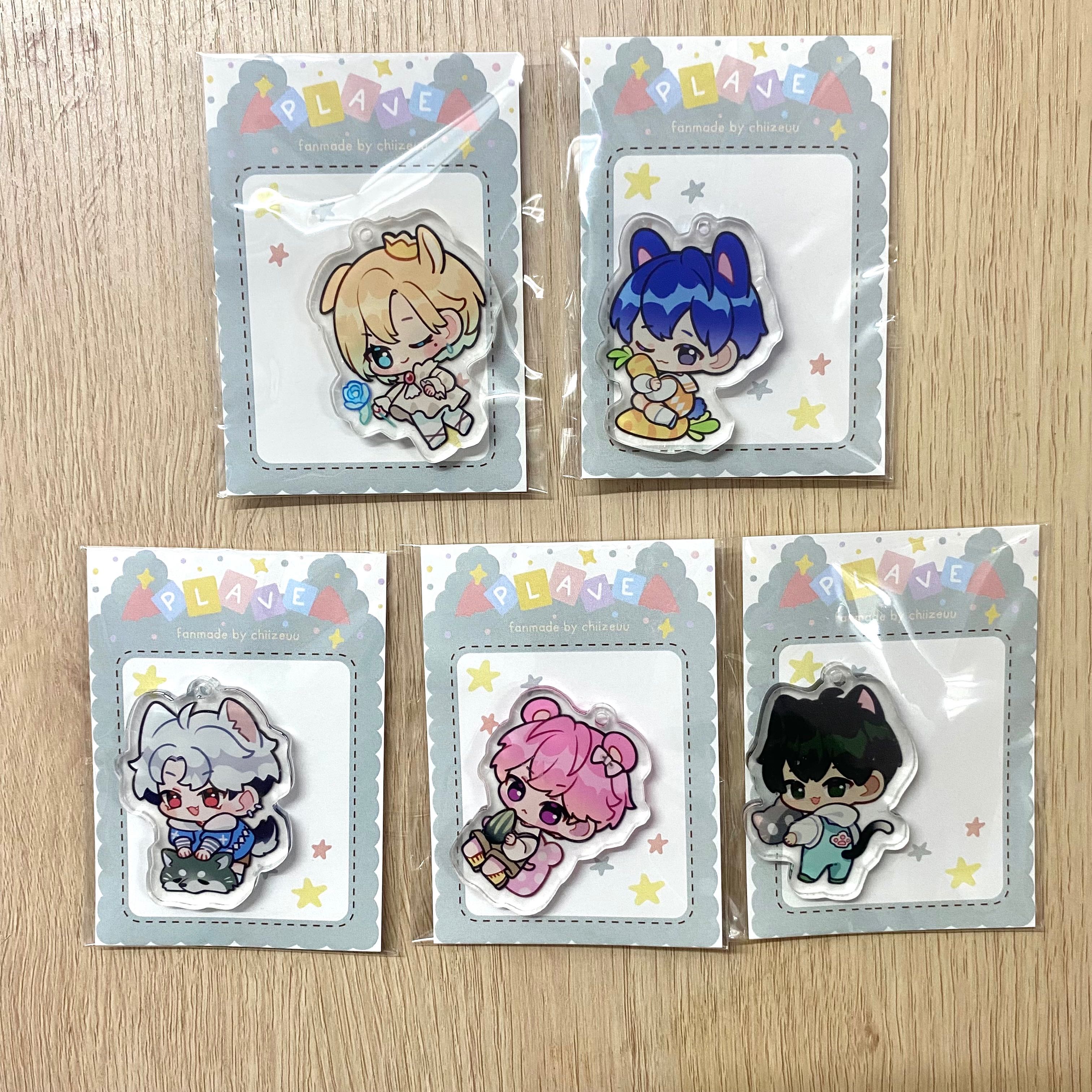 พร้อมส่ง Plave Acrylic Keyrings พร้อมโซ่ไข่ปลา 