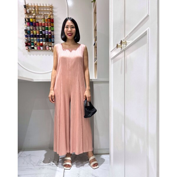 2MUAY รุ่น GJO11290 จั้มสูทอัดพลีท SQUARE NECK ZIP BACK PLEATED JUMPSUIT 7 สี FREE SIZE