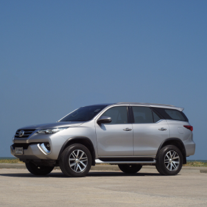 คูปอง  6  ใบ  Toyota Fortuner (เฉลี่ย 1,889 บาท/วัน)