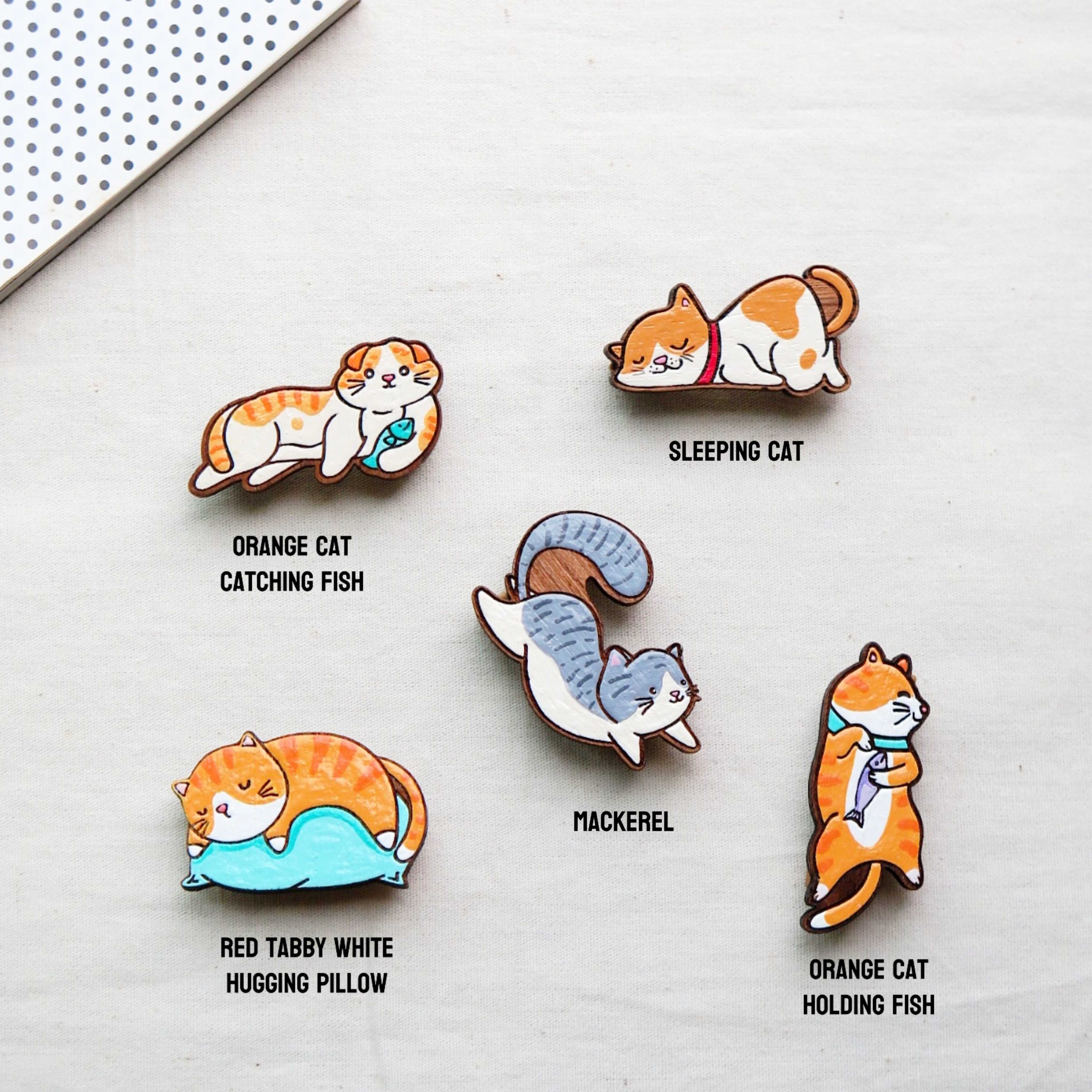 Wooden brooch Cats collection 01