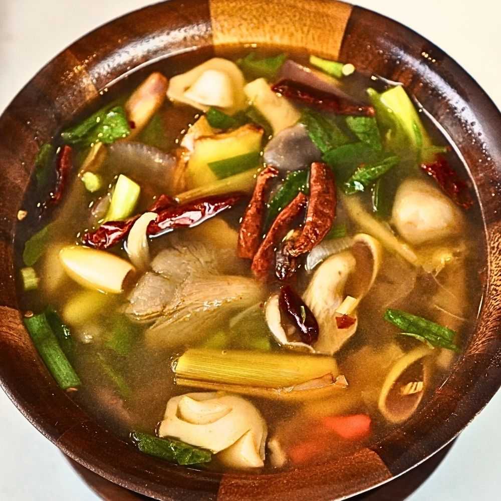 Clearly Mushroom Tom Yum Soup ต้มยำเห็ดน้ำใส
